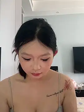 shuyuanli445 online show from May 20, 6:30 am