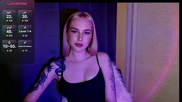 MichelleVelour online show from June 6, 5:17 pm