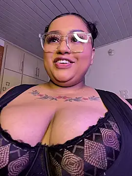 kaia-dark777 online show from August 7, 1:07 am