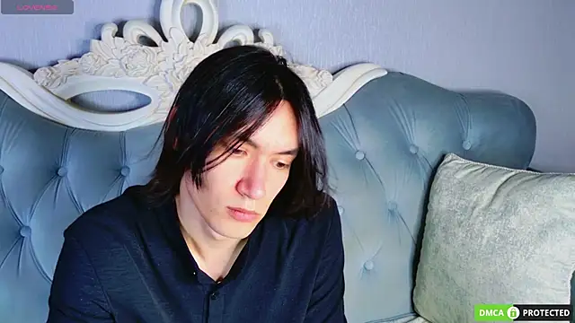 CalvinChapman online show from June 15, 6:21 pm