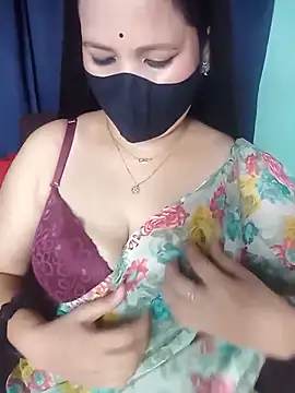 Snapshot of Cute-Sweety chatting on May 22, 4:56 pm Cute-Sweety online show from May 22, 4:56 pm
