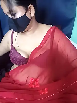 Snapshot of Cute-Sweety chatting on May 24, 10:37 pm Cute-Sweety online show from May 24, 10:37 pm