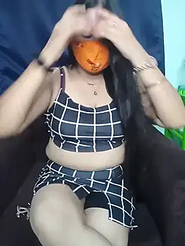 Snapshot of Cute-Sweety chatting on June 3, 5:18 pm Cute-Sweety online show from June 3, 5:18 pm