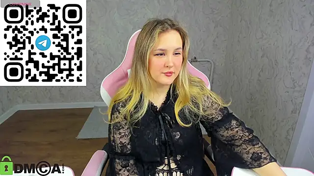 Snapshot of Stacey_Dawson chatting on May 24, 9:14 am Stacey Dawson online show from May 24, 9:14 am
