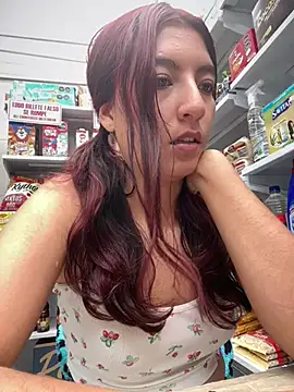 EveRave Pink online show from July 28, 4:39 pm