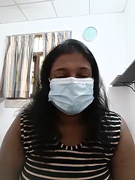 Xbees CT online show from May 21, 6:20 am