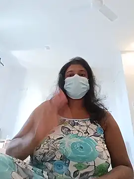 Xbees CT online show from June 4, 6:30 am