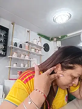 katialatimaecha online show from June 17, 3:13 pm