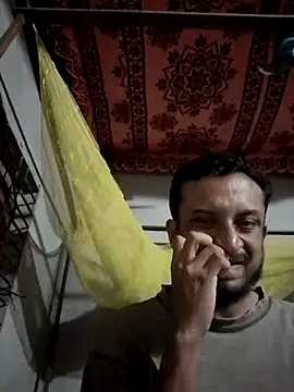Snapshot of salam071 chatting on May 13, 3:31 pm salam071 online show from May 13, 3:31 pm