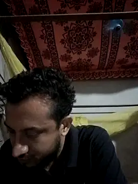 Snapshot of salam071 chatting on June 9, 1:45 pm salam071 online show from June 9, 1:45 pm