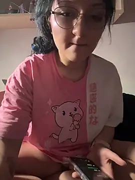 Snapshot of Lulu_Lu chatting on May 19, 6:47 pm Lulu Lu online show from May 19, 6:47 pm