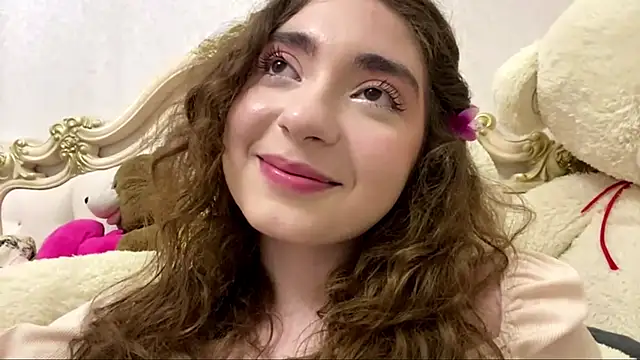 Snapshot of Rosie_Sweety chatting on May 18, 7:09 pm Rosie Sweety online show from May 18, 7:09 pm