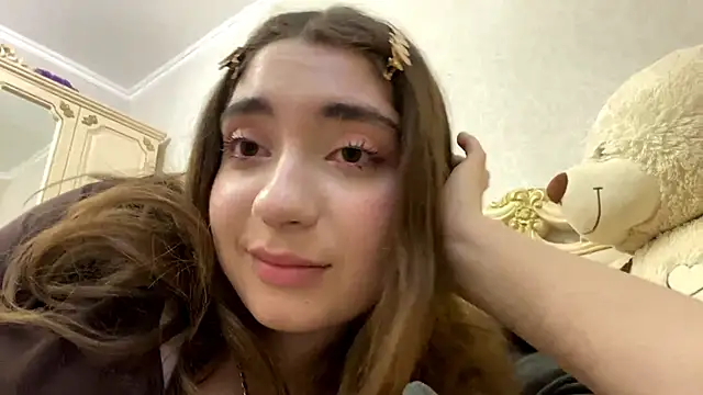 Snapshot of Rosie_Sweety chatting on June 8, 1:28 am Rosie Sweety online show from June 8, 1:28 am