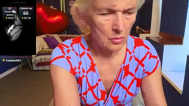 Snapshot of Nia_Natur chatting on June 13, 6:22 am Nia Natur online show from June 13, 6:22 am