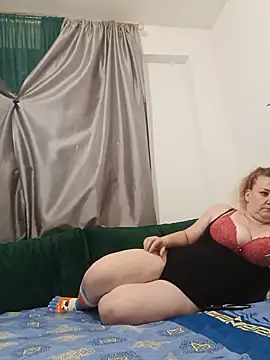 JuliaBestX online show from June 6, 10:47 pm