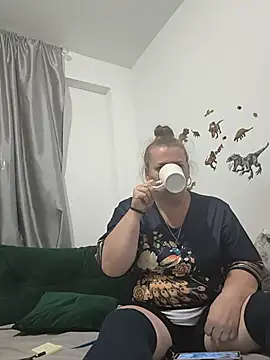 JuliaBestX online show from July 22, 10:34 pm