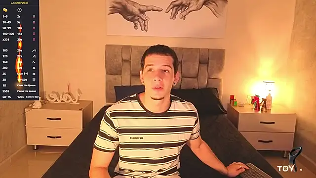 isaacblaze  online show from July 16, 3:34 am
