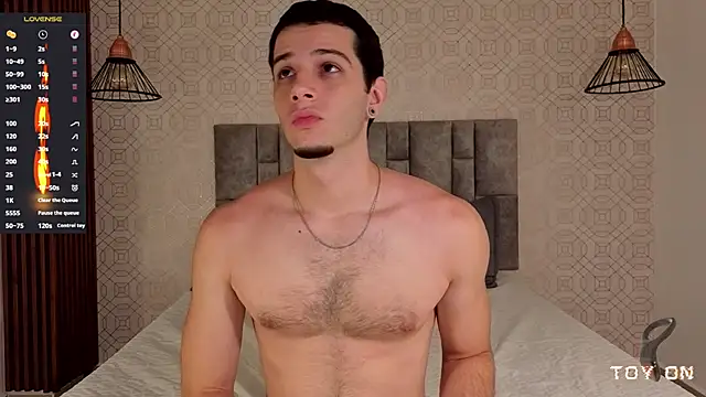 isaacblaze  online show from July 21, 4:04 am