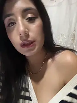 Snapshot of Tabatha_11 chatting on June 5, 1:12 am Tabatha 11 online show from June 5, 1:12 am