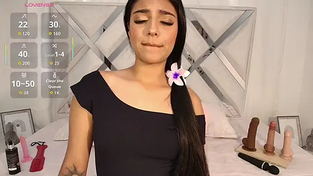 thalia gomez   online show from July 30, 8:19 pm