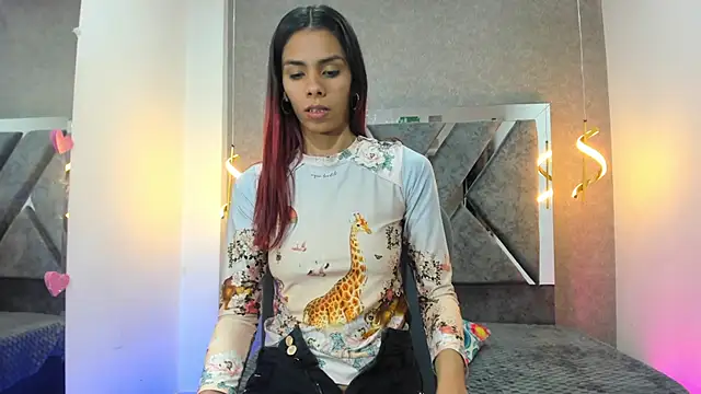 sweet gardeen  online show from June 15, 5:59 pm
