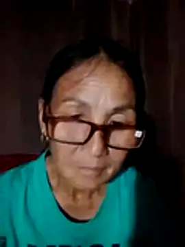 Snapshot of Magy-006 chatting on May 11, 3:29 pm Magy-006 online show from May 11, 3:29 pm