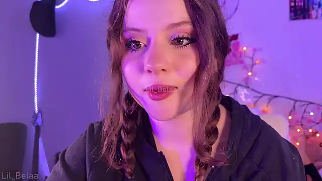 Snapshot of Lil_Belaa chatting on May 24, 1:21 am Lil Belaa online show from May 24, 1:21 am
