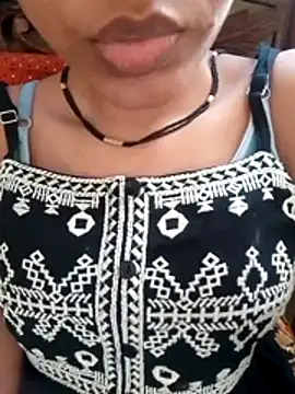 ayanloveannu online show from June 27, 4:28 am