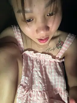 Snapshot of Vi_sexyy chatting on July 14, 2:56 pm Vi sexyy online show from July 14, 2:56 pm