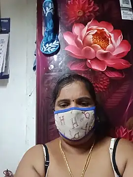 Snapshot of Tamil-shivani95 chatting on June 8, 7:31 am Tamil-shivani95 online show from June 8, 7:31 am