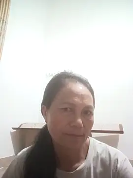 Snapshot of Vieekee chatting on May 12, 9:56 pm Vieekee online show from May 12, 9:56 pm