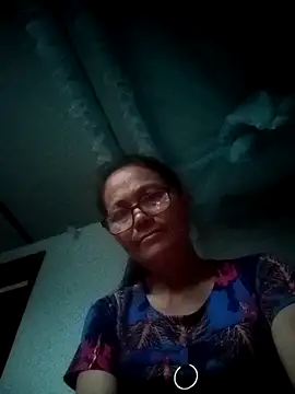 Snapshot of Vieekee chatting on May 14, 10:27 pm Vieekee online show from May 14, 10:27 pm