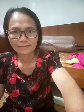 Snapshot of Vieekee chatting on June 10, 9:46 pm Vieekee online show from June 10, 9:46 pm