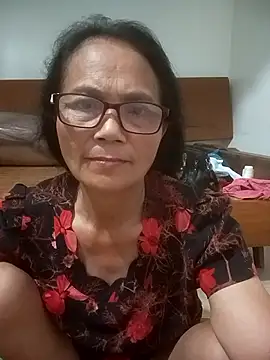 Snapshot of Vieekee chatting on June 14, 5:04 pm Vieekee online show from June 14, 5:04 pm