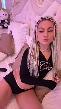 LeraFox online show from August 3, 1:49 pm