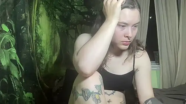 mo0ngoddess online show from February 12, 2:50 am