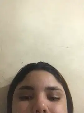Snapshot of Cliaclara chatting on June 10, 2:45 am Cliaclara online show from June 10, 2:45 am