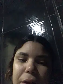 Snapshot of Cliaclara chatting on June 13, 2:09 am Cliaclara online show from June 13, 2:09 am