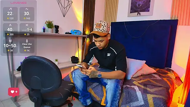 bick jhonn online show from July 3, 7:42 pm