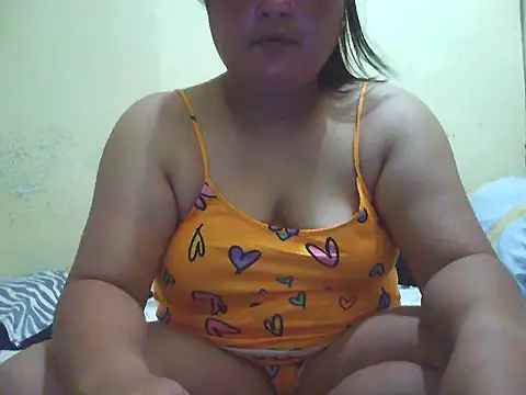 xsweetlover69x online show from May 31, 8:43 am