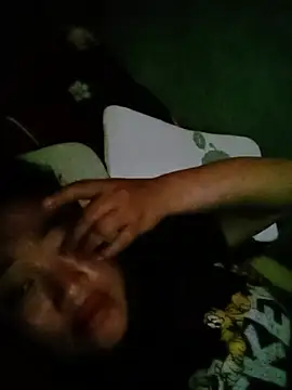 Snapshot of auro99 chatting on June 27, 10:42 am auro99 online show from June 27, 10:42 am
