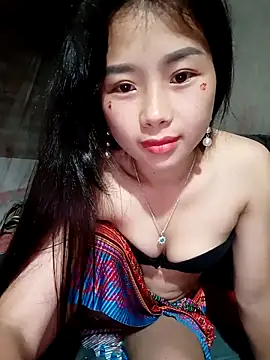 Snapshot of Kirix_adra chatting on May 11, 7:22 pm Kirix adra online show from May 11, 7:22 pm