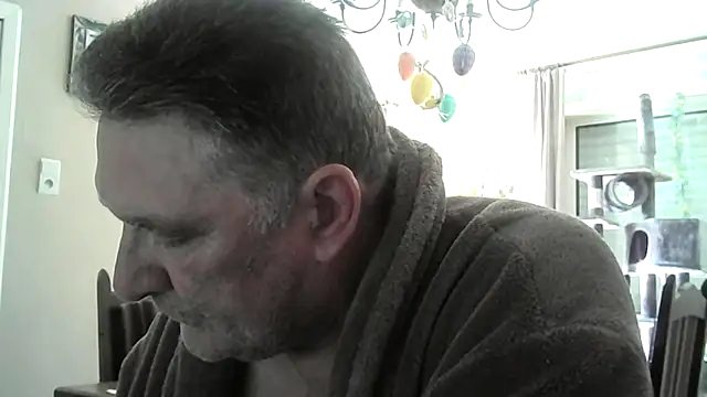 Snapshot of edje59a chatting on March 27, 7:58 am edje59a online show from March 27, 7:58 am