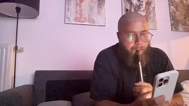 Vadym1001 online show from July 15, 1:33 am
