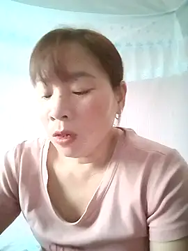 Cumhots111 online show from June 2, 3:41 am