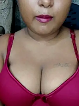 Rishwana77 online show from July 13, 4:43 pm