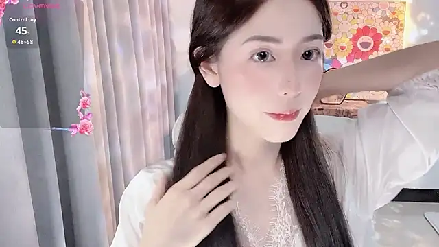 Snapshot of G0MM-AA chatting on May 30, 2:36 pm G0MM-AA online show from May 30, 2:36 pm