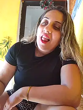 Snapshot of Antoniasweet chatting on May 14, 3:19 pm Antoniasweet online show from May 14, 3:19 pm