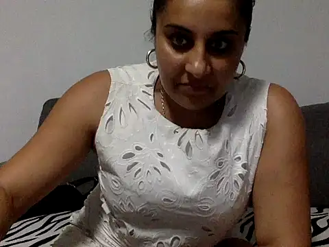 Snapshot of Antoniasweet chatting on May 31, 6:42 pm Antoniasweet online show from May 31, 6:42 pm