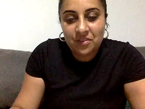 Snapshot of Antoniasweet chatting on June 4, 6:36 pm Antoniasweet online show from June 4, 6:36 pm